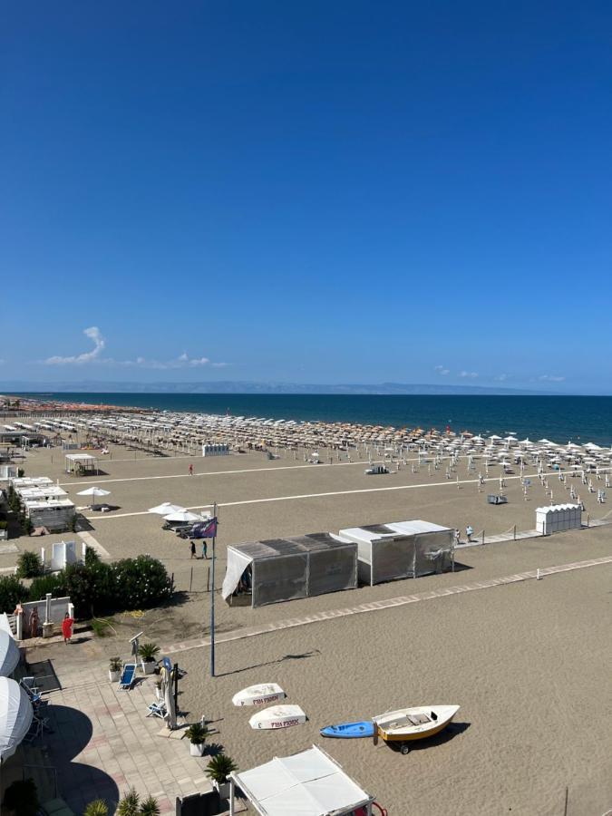 فندق Al Delfino Blu مارغريتا دي سافويا المظهر الخارجي الصورة